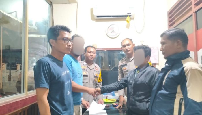 Menagih Hutang Berujung Pemukulan, Polsek Batang Toru Mendamaikan
