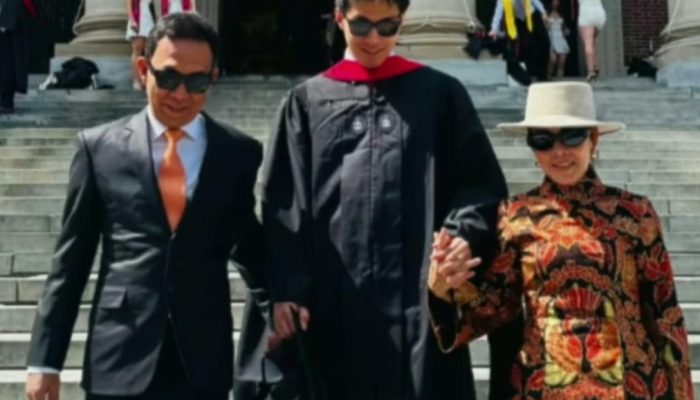 Putera Bungsu Wisuda S2, Gus Irawan Datang ke Harvard University