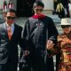 Bupati Tapsel, Gus Irawan Pasaribu, beserta istri, Asrida Murni Siregar, datang langsung menyaksikan wisuda putera bungsunya, Fauzan Fariz Irawan Pasaribu di Harvard University, Amerika Serikat