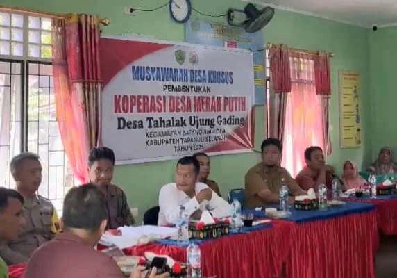 Polsek Batang Angkola Hadiri Pembentukan Koperasi di Tahalak Ujung Gading