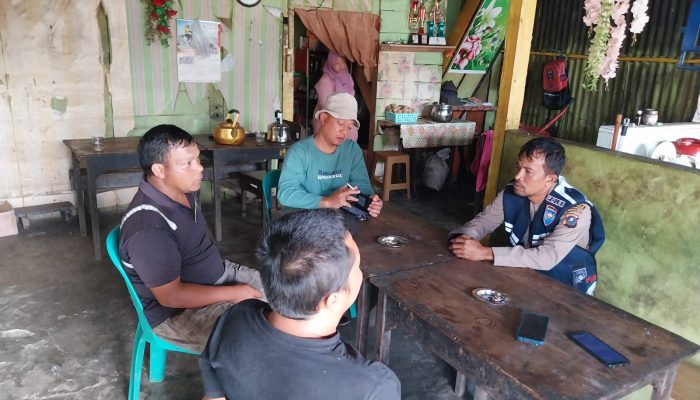 Berbelit-belit Saat Ditanya, Warga SD Hole Pukul Seorang Pemuda