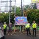 Kanit Turjawali Sat Lantas Polres Padangsidimpuan, Ipda Andi Situmorang, bersama sejumlah anggotanya, usai memasang baliho berisi imbauan terkait keselamatan dan kesadaran tertib berlalu lintas bagi segenap pengguna jalan di titik rawan kecelakaan