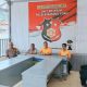Plt Kapolsek Batang Toru, Iptu Edy Sofyan Nasution, saat memimpin mediasi kasus dugaan tindak pidana pencurian dengan pemberatan hingga berakhir damai