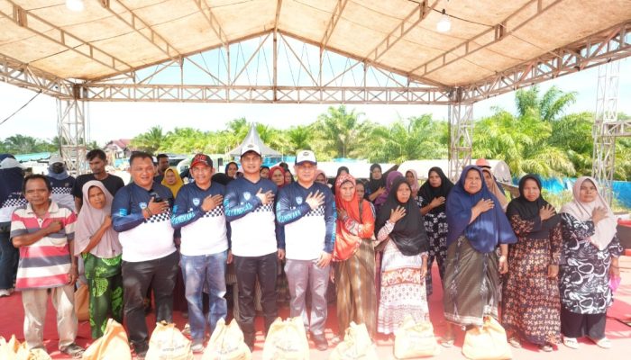 Kapolres Tapsel Buka Motocross Cup di Paluta, Ribuan Warga Antusias