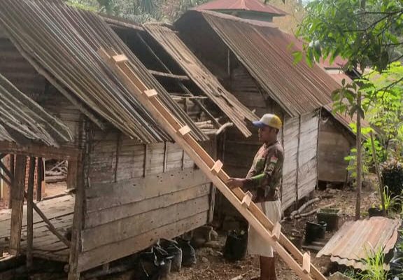 HUT Bhayangkara ke-79, Polres Tapsel Renovasi Pondok Jamaah Lansia