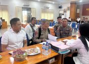 Kabag Ops Polres Tapsel, AKP Adi Haryono, bersama Kasat Resnarkoba, AKP IR Sitompul, dan lainnya, saat mengikuti Was Ops Antik Toba-2025