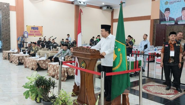 Tiba di Tanah Air, Wabup Sambut Jamaah Haji Asal Tapsel Kloter 20