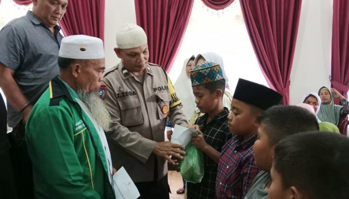Sinergi Polsek Batang Toru dan Baznas, Anak Yatim dan Fakir Miskin Terima Santunan