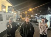 Kapolres Tapsel, AKBP Yon Edi Winara, didampingi Kapolsek Sipirok, Iptu Aswin Manurung, saat lakukan peninjauan kesiapsiagaan personel di wilayah hukumnya