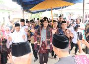 Bupati Tapsel, Gus Irawan Pasaribu, dan rombongan, saat menghadiri perayaan HUT ke-61 Tugu Raja Enda Jolo Pane di Kecamatan Arse