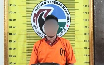 Seorang pria berinisial, MAH, keburu ditangkap Tim Opsnal Sat Resnarkoba Polres Padangsidimpuan bersama barang bukti narkotika jenis sabu sebelum sempat menjualnya