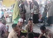 Tanpa kenal lelah, Srikandi DPP PPMA bekerja sama dalam acara 'Jumat Berbagi' makan bersama warga Kota Kisaran