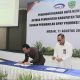 Bupati Tapsel, Gus Irawan Pasaribu, bersama Kepala BPKP Sumut, Farid Firman, menandatangani nota kesepahaman sebagai bentuk sinergi dalam rangka mewujudkan pemerintahan bersih