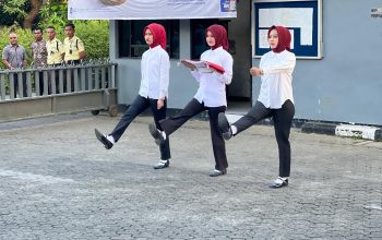 Suasana Upacara peringatan HUT Kemerdekaan RI di BRI Cabang Padangsidimpuan