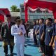 Wali Kota Padangsidimpuan, Letnan Dalimunthe, bersama Kalapas Kelas IIB, Mathrios Zulhidayat Hutasoit, menyerahkan SK Remisi Umum secara simbolis kepada WBP
