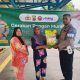 Personel Polsek Padang Bolak saat menyalurkan beras murah kepada masyarakat dalam rangka menjaga stabilitas pasokan dan harga pangan
