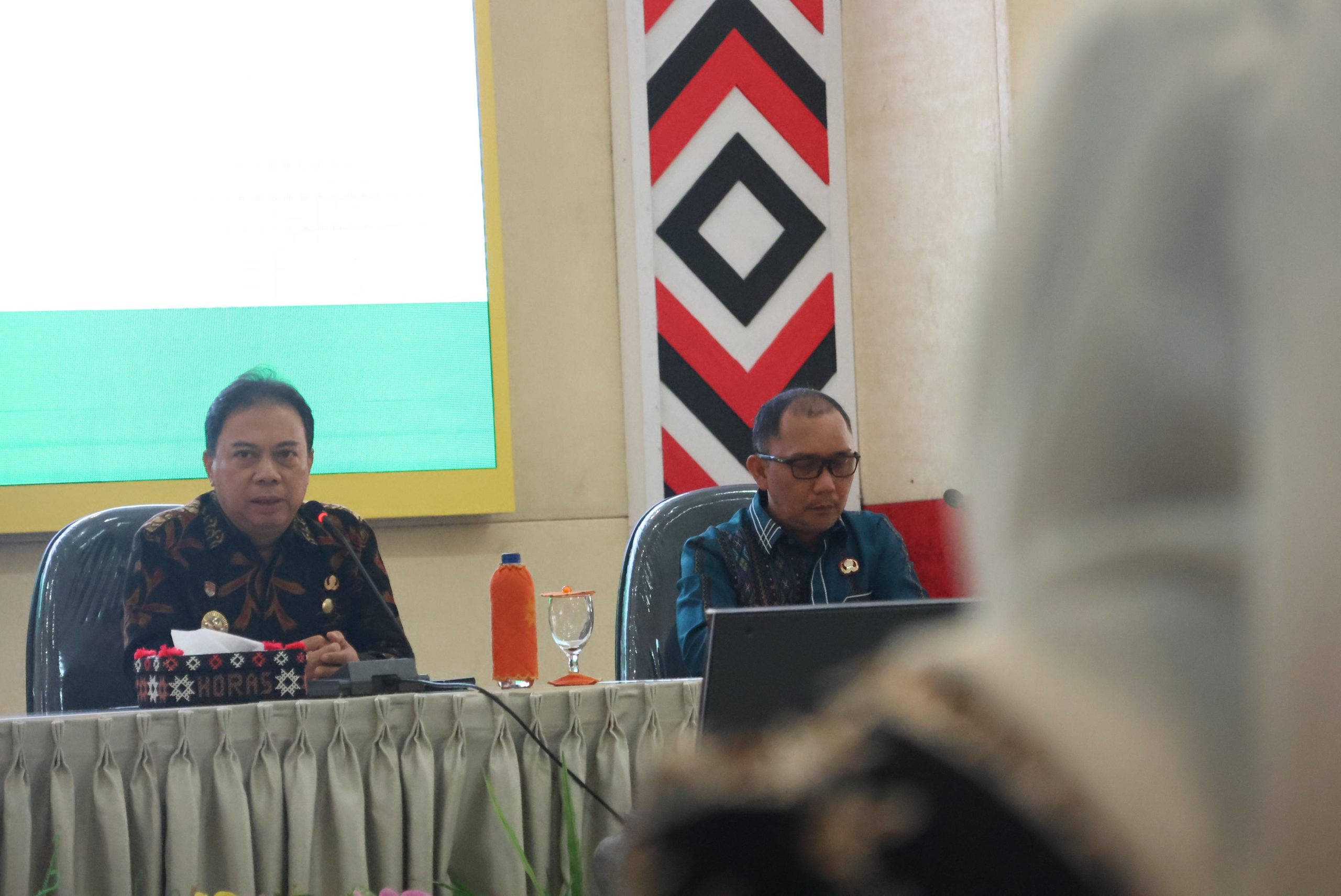Wakil Bupati Tapsel, Jafar Syahbuddin Ritonga, saat memberikan sambutan dalam rapat evaluasi pemanfaatan dana desa untuk Ketapang