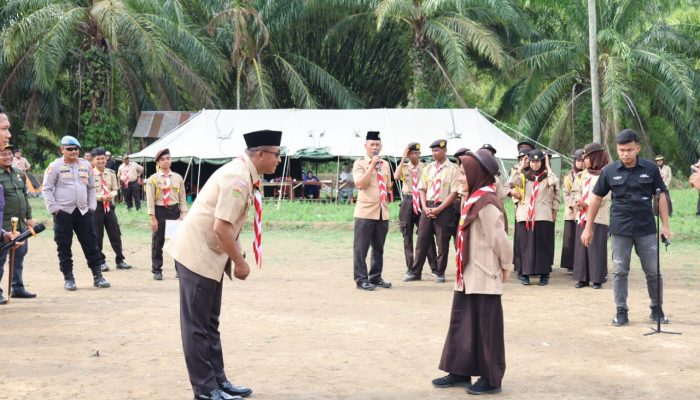 Buka Perkemahan Saka Bhayangkara, Kapolres Tapsel: Pramuka Harus Jadi Pelopor Persatuan Bangsa