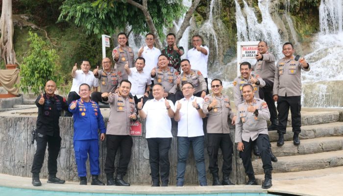 Dukung Pariwisata Tapsel, Kapolda Sumut Ajak Masyarakat Lestarikan dan Jaga Kebersihan Aek Sijorni