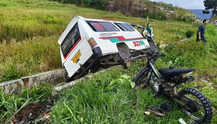 Dua Pelajar Luka Berat Usai Tabrakan di Sipirok: Dirawat di RSU Adam Malik