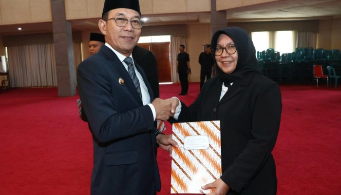 5 Pejabat Baru Dilantik, Bupati Tapsel Tekankan Kinerja Nyata