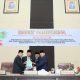 Tapsel Jafar Syahbuddin Ritonga, menyerahkan dokumen rancangan perubahan KUA-PPAS 2025 ke Ketua DPRD Rahmad Nasution, Wakil Ketua Abdul Basith Dalimunthe, dan Borkat