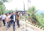 Puluhan Tahun Tak Tuntas, Jalan di Area Batu Jomba Kembali Longsor! Bupati Tapsel Desak Solusi Permanen