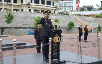 Kapolres Tapsel, AKBP Yon Edi Winara, saat bertindak sebagai Inspektur Upacara Hari Kesaktian Pancasila