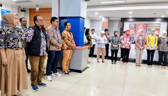 Berwarna, Insan BRILiaN Padangsidimpuan Kompak Berbatik di Hari Batik Nasional 2025