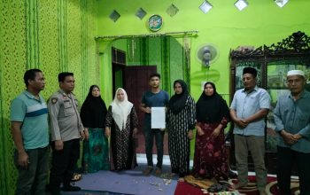 Kedua Pasutri, Muhammad Ali Hakim Siregar, selaku suami dengan istrinya, Kholila Harahap di Desa Rondaman Dolok, sepakat berdamai usai sempat berselisih karena kasus KDRT