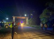 Sejumlah personel Polsek Padang Bolak tampak siaga di titik perbatasan antara Kabupaten Padang Lawas Utara dan Padang Lawas dalam rangka patroli malam guna mencegah aksi kriminalitas seperti, curanmor maupun balapan liar