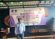 Ketua SMSI Kota Padangsidimpuan, Khairul Arif Nasution, saat memberi sambutan pada Rakerda perdana