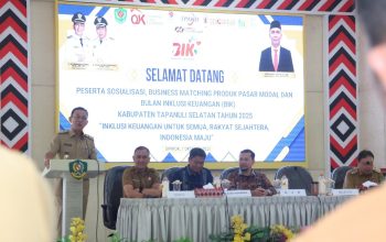 Bupati Tapsel, Gus Irawan Pasaribu, memberikan sambutannya saat sosialisasi business matching produk pasar modal dan BIK