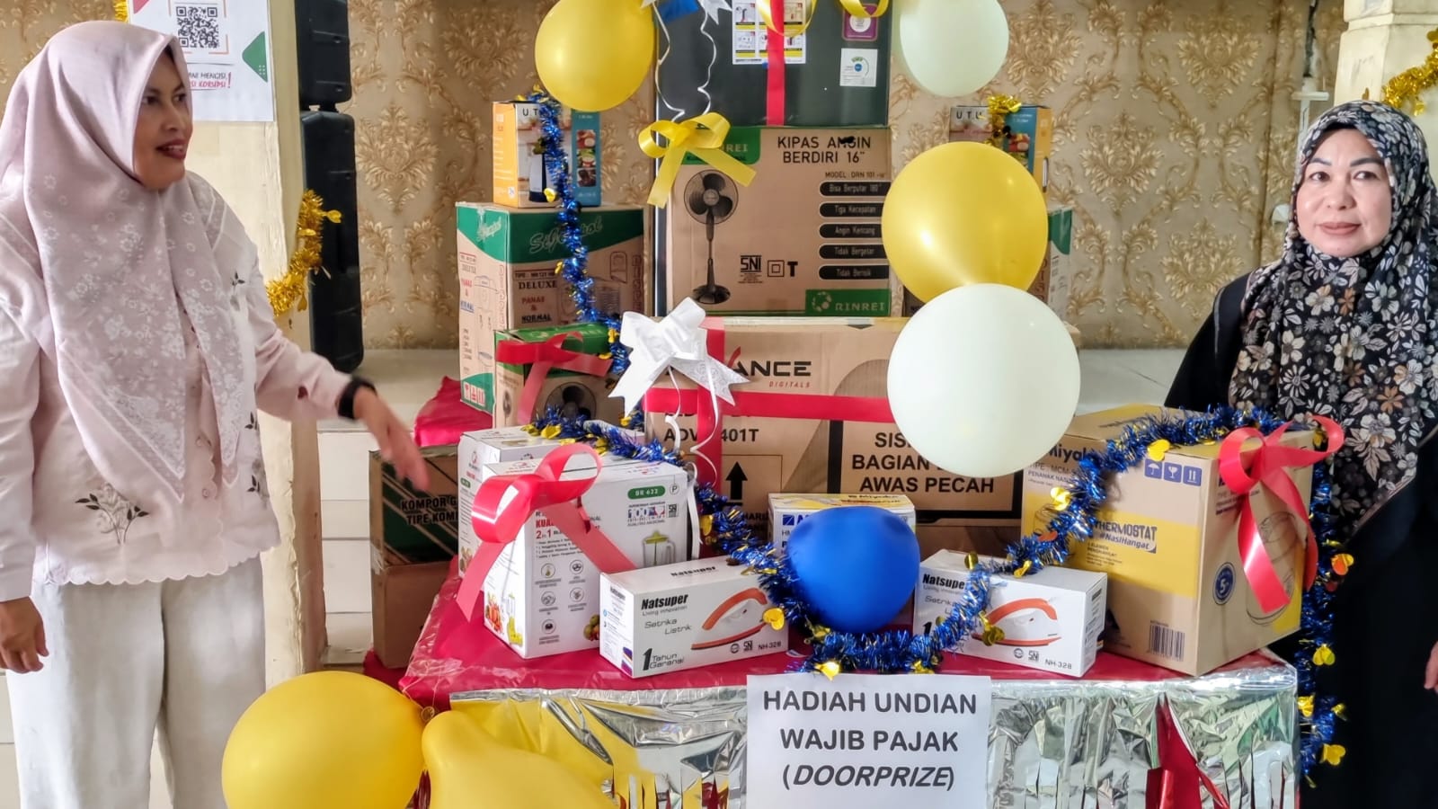 Berikut berbagai hadiah gebyar patuh pajak di Kantor UPTD PPD Padangsidimpuan di Pijorkoling