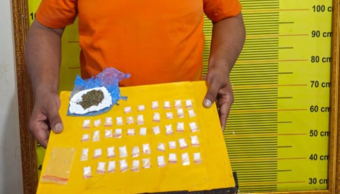 Rekannya ‘Nyanyi’ ke Polisi, Residivis di Sidimpuan Diciduk bersama 46 Paket Sabu dan Ganja Siap Edar