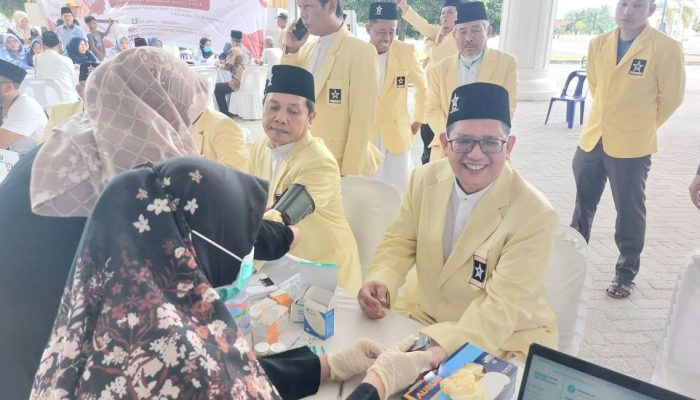 Jelang Zikir Akbar Nasional, Buya Syekh Ali Idris Ikut Donor Darah