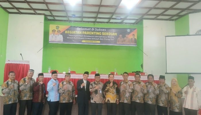 Dewan Pendidikan Padangsidimpuan Gelar Pendidikan Parenting: Bina Karakter dan Kepribadian Anak