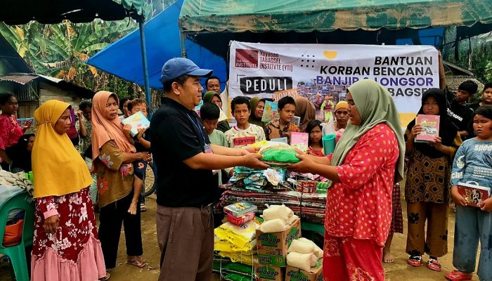 Tabagsel Institvte Bantu Korban Banjir dan Longsor di Lima Desa Tapsel